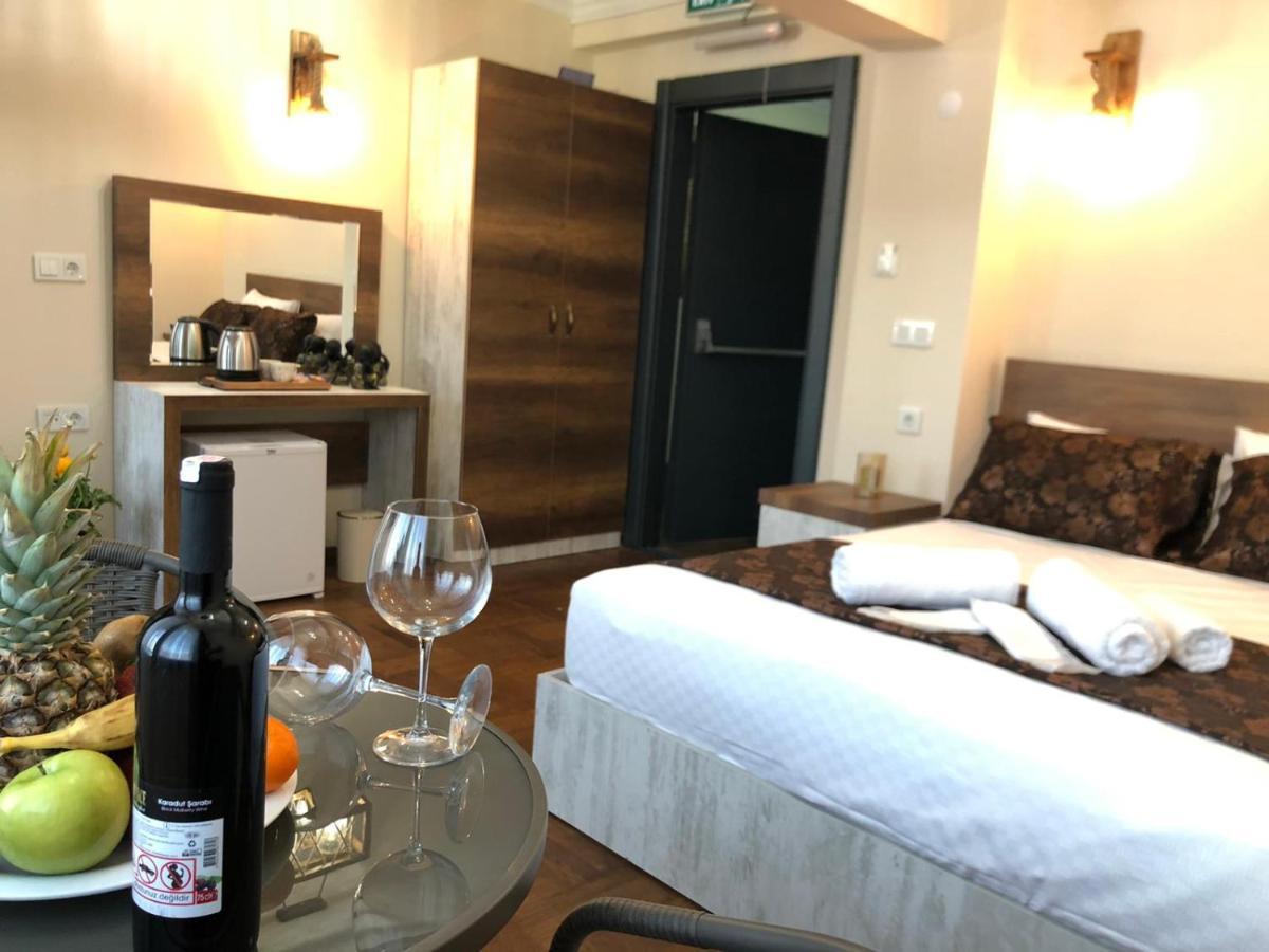 Trend Cesmealti Hotel & Lounge Smirne Esterno foto