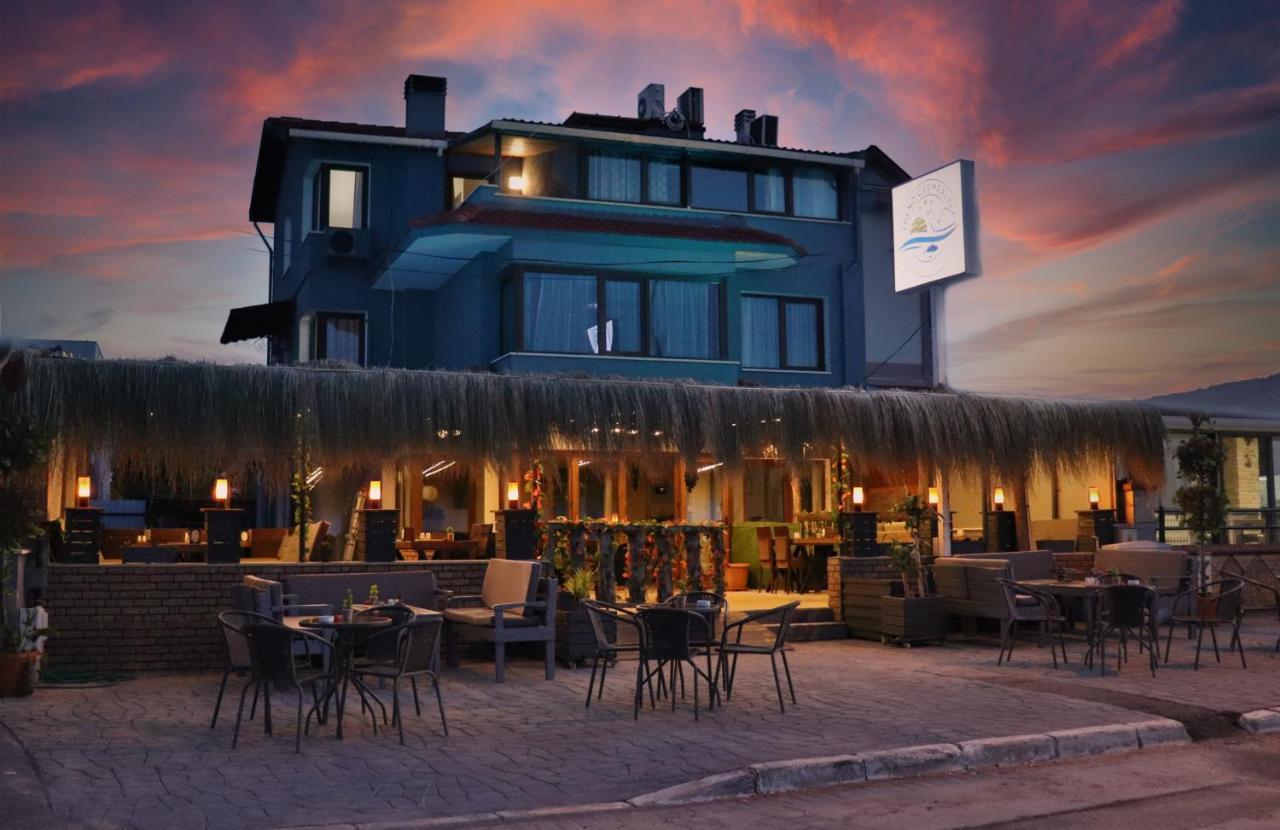 Trend Cesmealti Hotel & Lounge Smirne Esterno foto