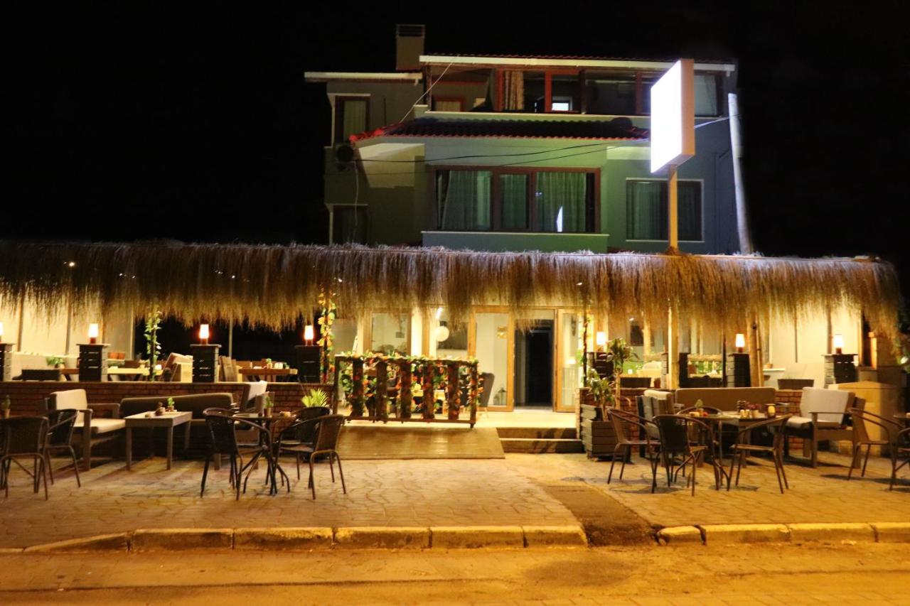 Trend Cesmealti Hotel & Lounge Smirne Esterno foto
