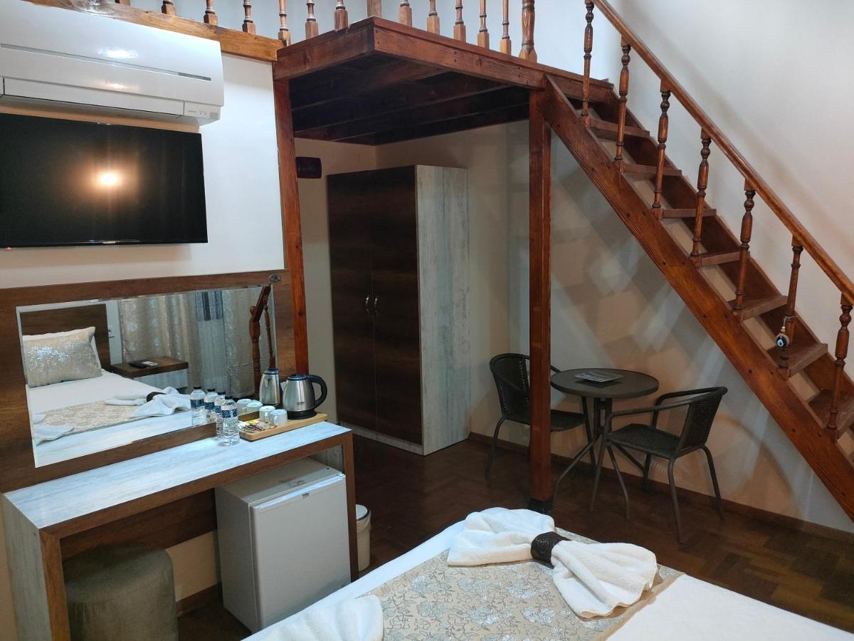 Trend Cesmealti Hotel & Lounge Smirne Esterno foto